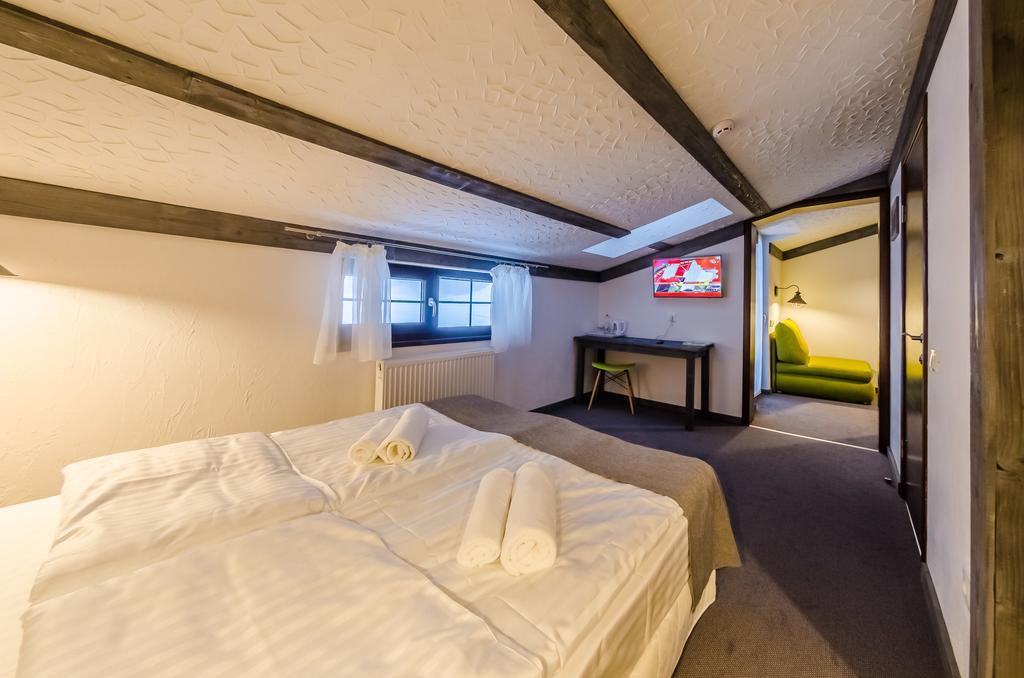 Chalet Crepdechine Hotel Bukovel Eksteriør bilde