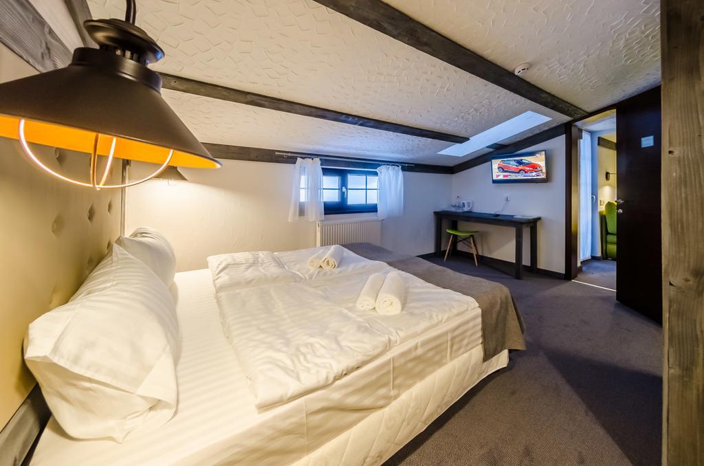 Chalet Crepdechine Hotel Bukovel Eksteriør bilde