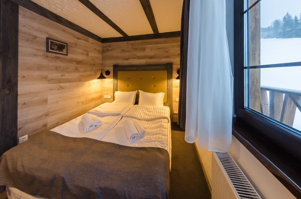 Chalet Crepdechine Hotel Bukovel Eksteriør bilde